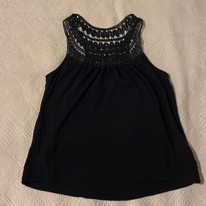 Women’s Forever 21 size SM crochet tank in Navy